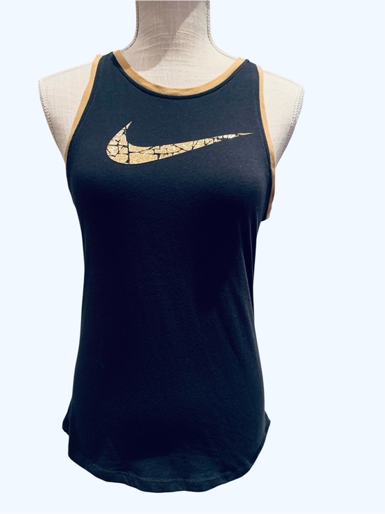 Nike Tops - 🔥SALE🔥NIKE🌹DRI-FIT ATHLETIC TEE. EXCELLENT CONDITION!